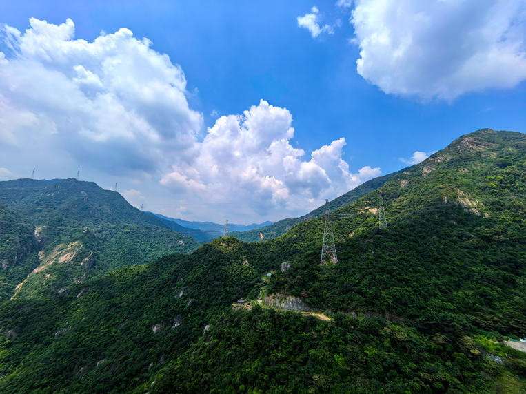 20250909170140_941 18LUCK官网装饰旅游游记山顶风景